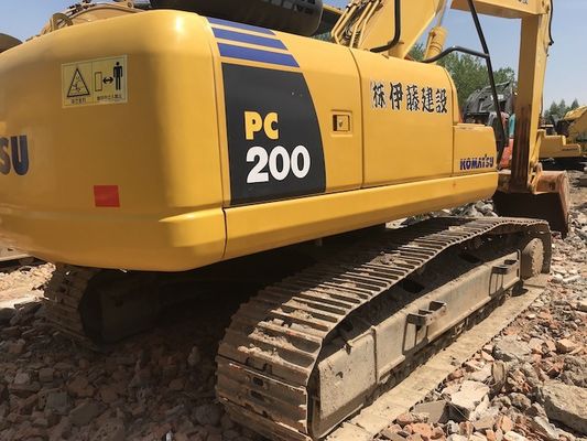 PC200-8 تستخدم حفار كوماتسو المزود