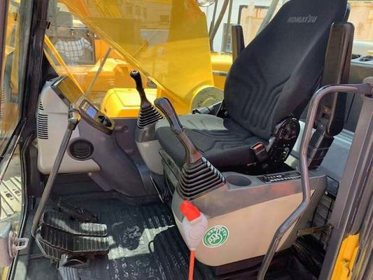 6.7L الإزاحة 134kw كوماتسو PC220-8 22T حفارات مستعملة المزود
