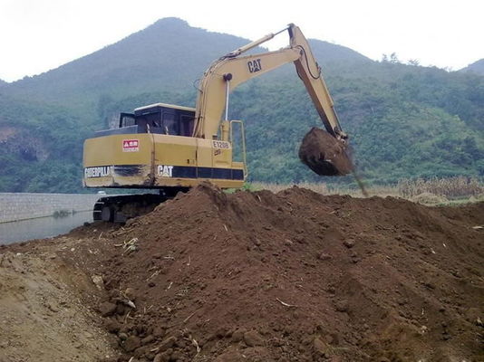 2002 سنة 80.3kw 0.5cbm دلو E120B تستخدم حفارة CAT المزود